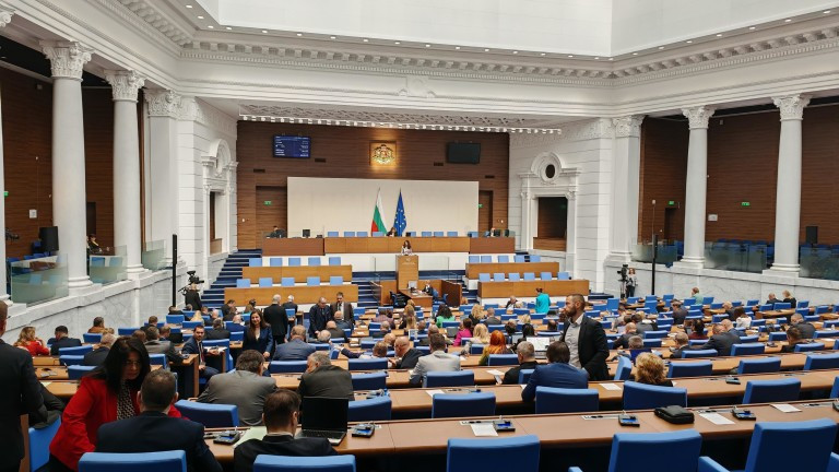 Дрогирани шофьори, насилие срещу животни, тероризъм и още в Наказателния кодекс